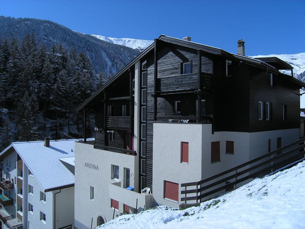Haus Armina - Apartment Edward Zermatt Kamer foto