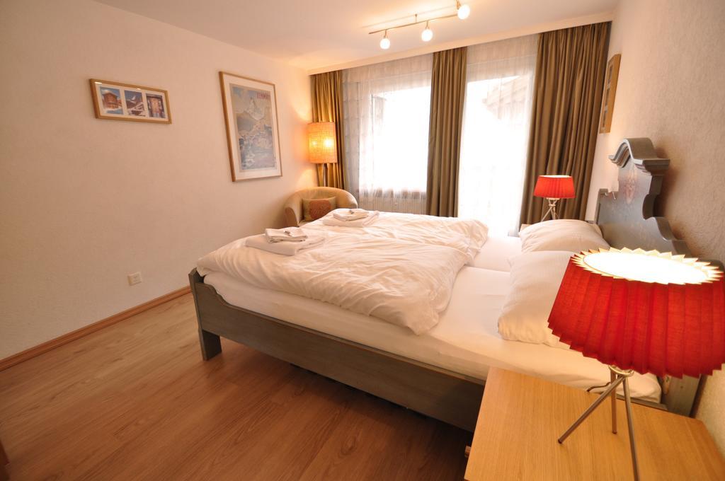 Haus Armina - Apartment Edward Zermatt Kamer foto